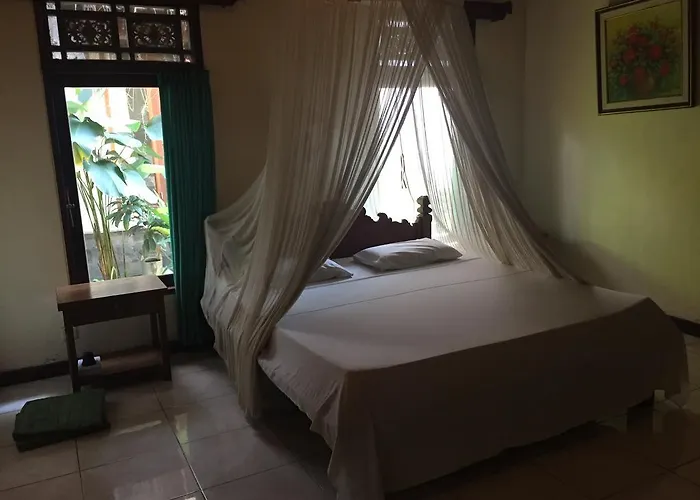 Wahyu Bungalows With Garden View Ubud
