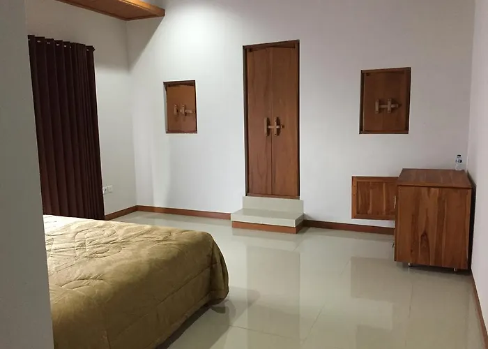 Pensión Wahyu Bungalows With Garden View